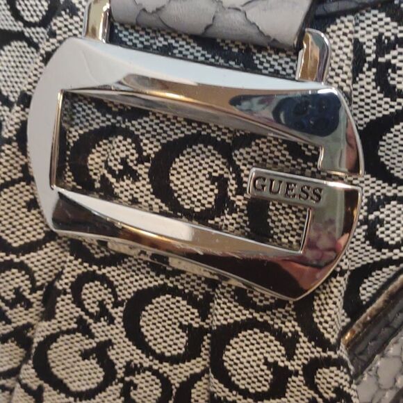 Guess Vintage Crossbody Purse - Picture 2 of 5